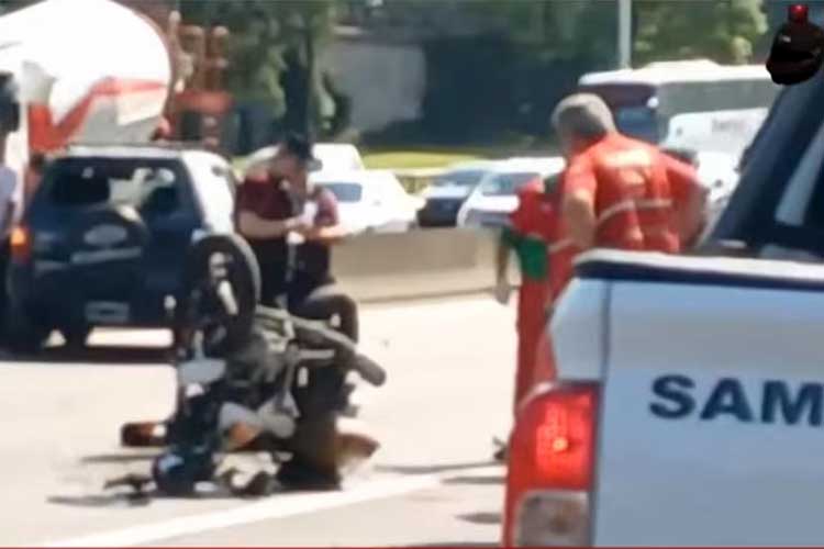 Accidente fatal en General Paz: murió un motociclista tras choque con automóvil Accidente fatal en General Paz: murió un motociclista tras choque con automóvil