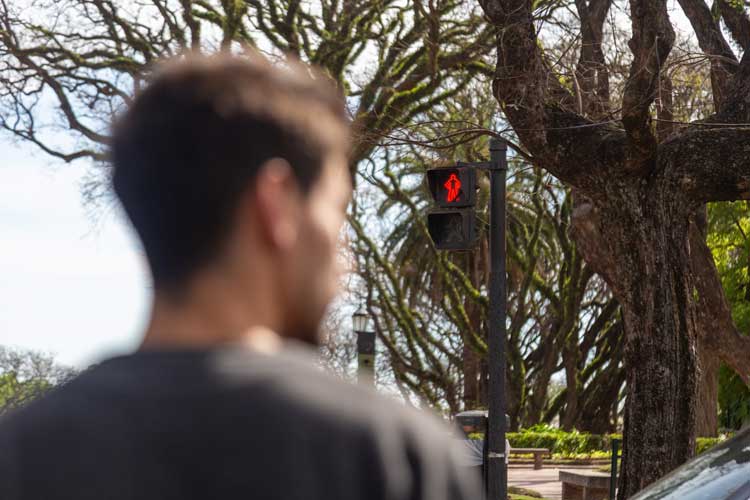 San Isidro centralizó todos sus semáforos para optimizar el tránsito y la seguridad vial San Isidro centralizó todos sus semáforos para optimizar el tránsito y la seguridad vial
