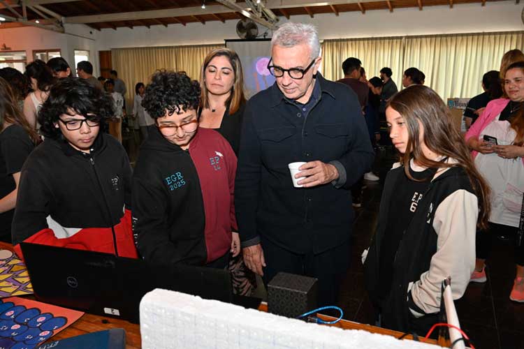 Aprender Haciendo: el programa de Tigre que impulsa la inclusión digital en las escuelas