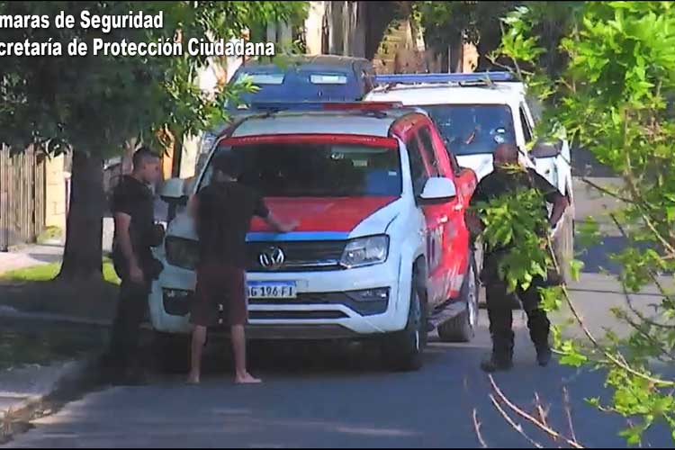 Robó una bicicleta, chocó con una moto y terminó detenido por el COT