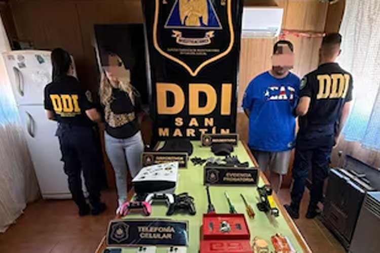 San Martín: Usaban inhibidores, abrían autos y saqueaban casas San Martín: Usaban inhibidores, abrían autos y saqueaban casas