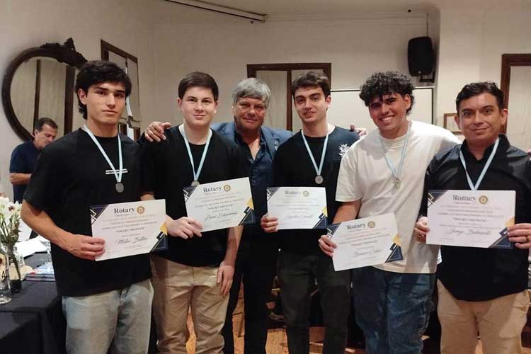 Rotary Club de Tigre entregó premios del Proyecto Innovación a estudiantes de escuelas técnicas Rotary Club de Tigre entregó premios del Proyecto Innovación a estudiantes de escuelas técnicas