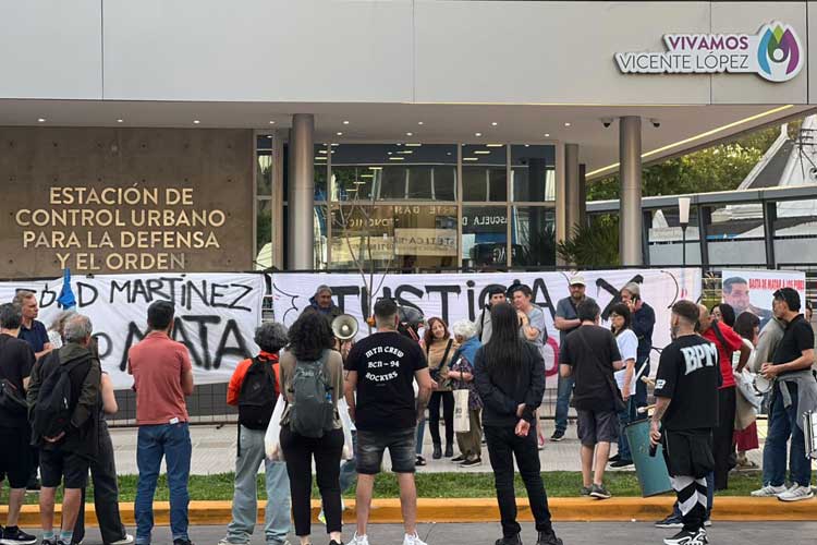 Nueva movilización en Vicente López para reclamar justicia por Octavio Buccafusco Nueva movilización en Vicente López para reclamar justicia por Octavio Buccafusco