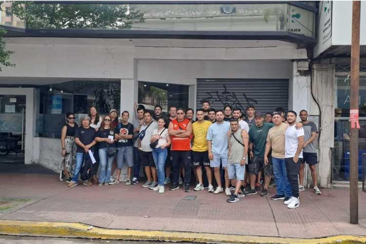 Cierre de Color Living en Pacheco: 40 despidos, conflicto sindical y fuerte crisis del sector maderero