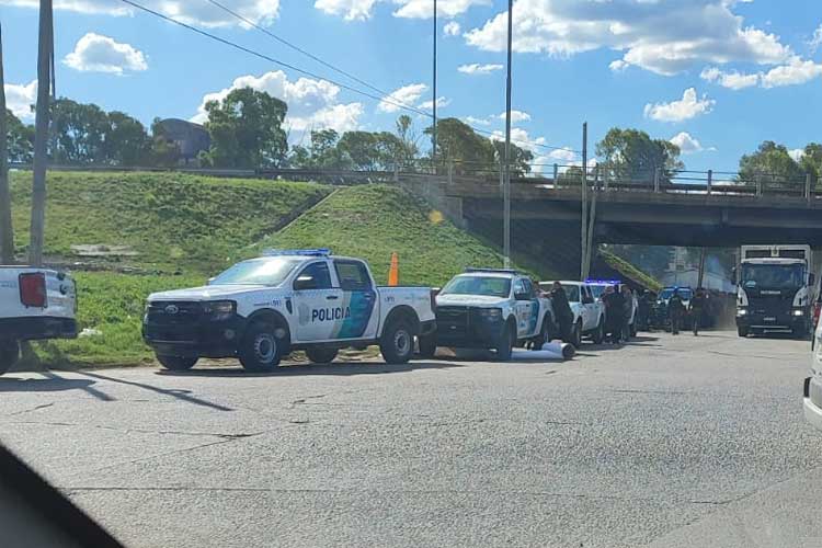 Policía mató a un ladrón tras resistir un robo de moto en José León Suárez