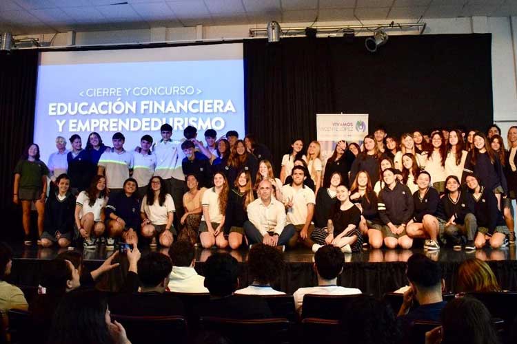 La escuela Paula Albarracín de Vicente López ganó el concurso Ser Emprendedor