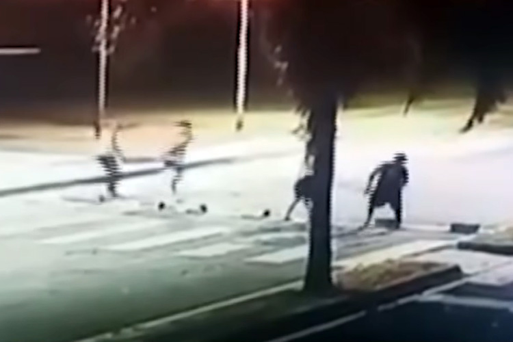 Robos con barricadas en Tigre: denuncian emboscadas nocturnas con piedras en la zona de Benavídez