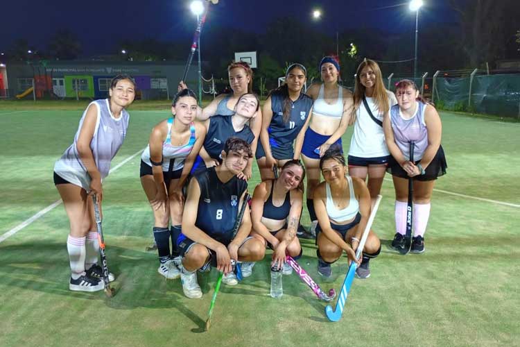 Encuentro de hockey reunió a jóvenes de distintos polideportivos del Municipio de Tigre