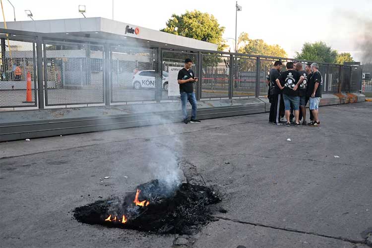 Fate anunció el cierre definitivo de su planta en San Fernando y dejará sin trabajo a 920 operarios