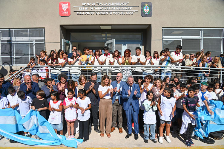 Julio Zamora inauguró el nuevo edificio de la EP N.° 25, EES N.° 14 y CEA N.° 711/01 en Tigre