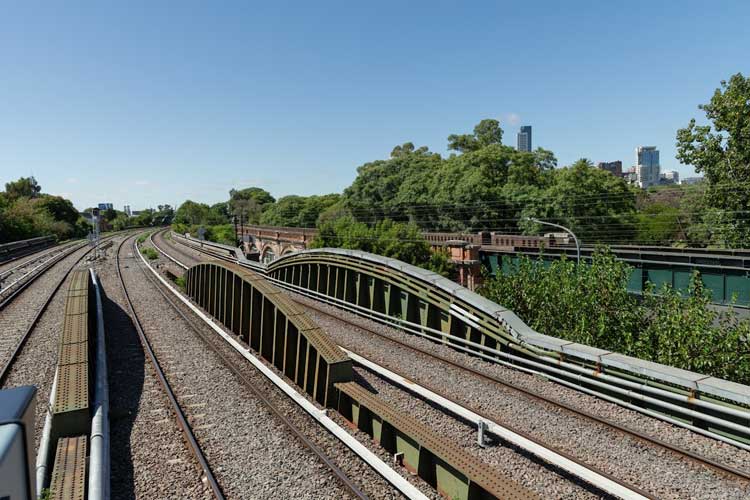 El tren Mitre vuelve a Retiro: Se restablece el servicio completo tras renovar la señalización