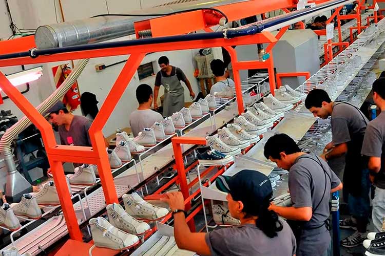 John Foos deja de fabricar en Beccar y avanza con despidos en su planta