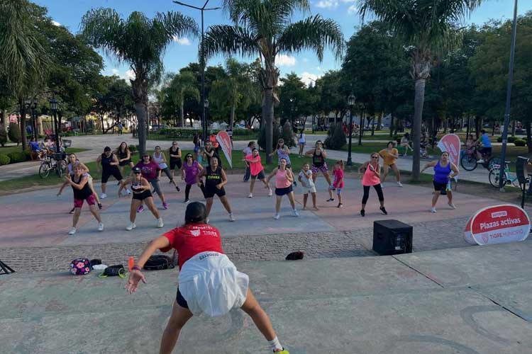 Clases gratis en plazas de Tigre: cómo funciona el programa Plazas Activas