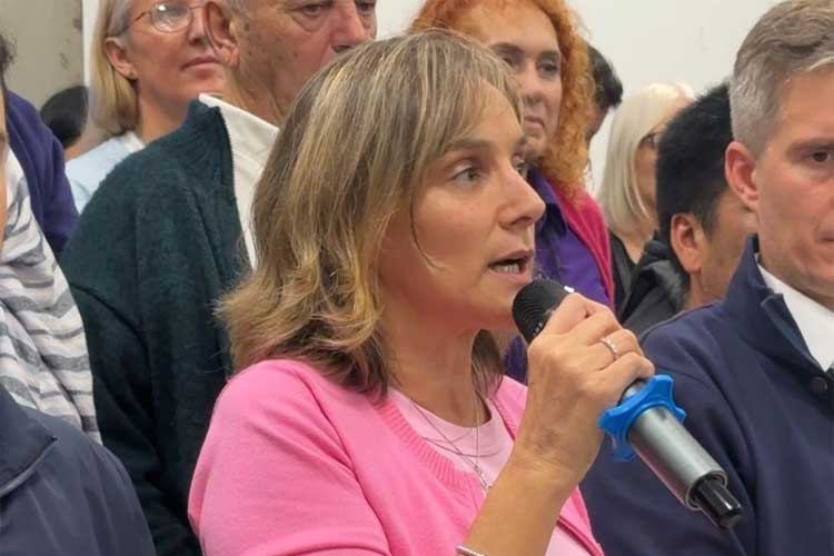 Malena Galmarini llamó a reorganizar el PJ en Tigre, invitó a Zamora a volver y cuestionó con dureza a Milei