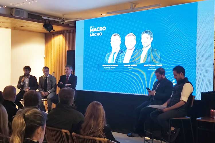 Miguel Schmukler confirmó su rol como coordinador de La Libertad Avanza en Tigre en un evento con Economía, empresarios y comerciantes locales.