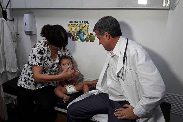 San Isidro lanzó una campaña de invierno para reforzar la atención de infecciones respiratorias en niños