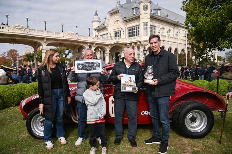 Tigre realizó un homenaje al histórico piloto y preparador Eduardo “Cacho” Matías