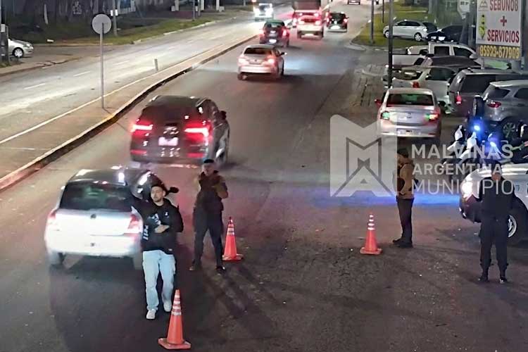Tortuguitas: dos detenidos con marihuana durante un control policial
