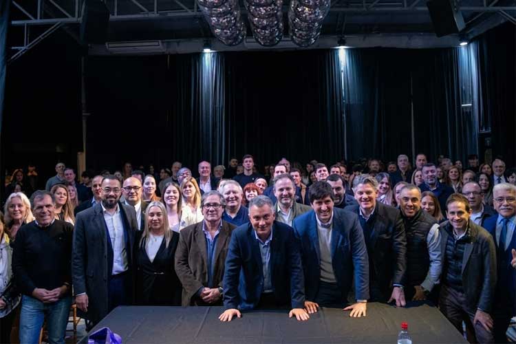 La Libertad Avanza reunió a dirigentes en Tigre y reforzó su armado en la Primera Sección Electoral