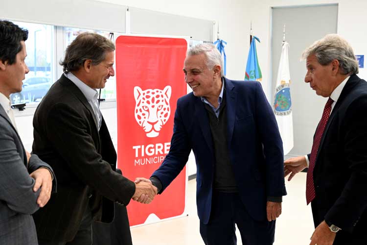 Tigre y la Universidad Austral sellan un acuerdo para capacitar funcionarios y ampliar la formación en gestión pública