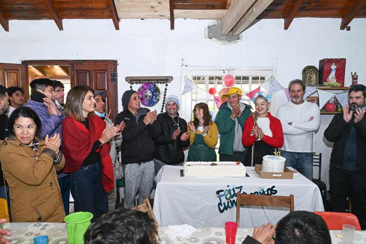 General Pacheco: Duchas Santa Teresa cumplió 10 años como espacio de asistencia para personas en situación de calle