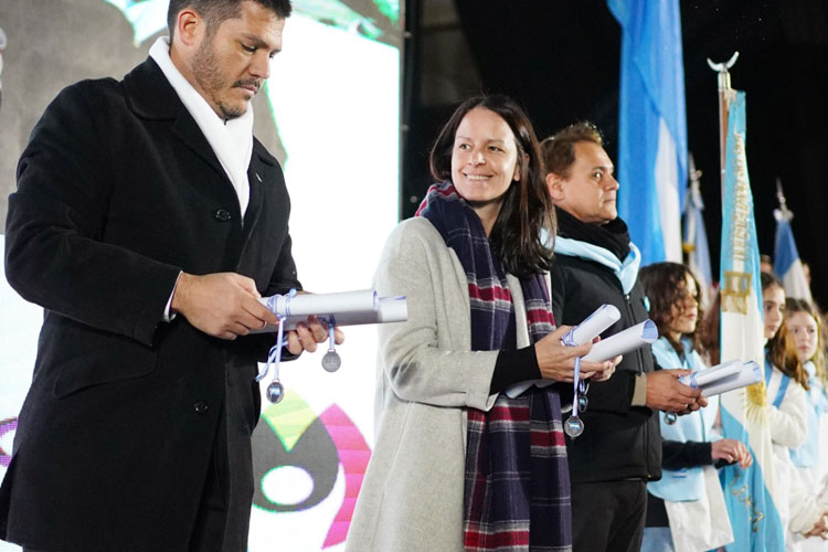 Más de 1.400 alumnos de Vicente López realizaron la Promesa a la Bandera en Tecnópolis