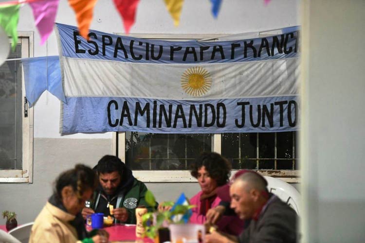 San Isidro refuerza el Operativo Frío para asistir a personas en situación de calle durante el invierno