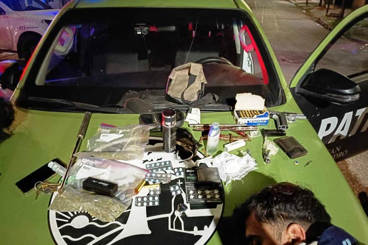 San Isidro: detuvieron a tres sospechosos con cocaína, marihuana y un arma