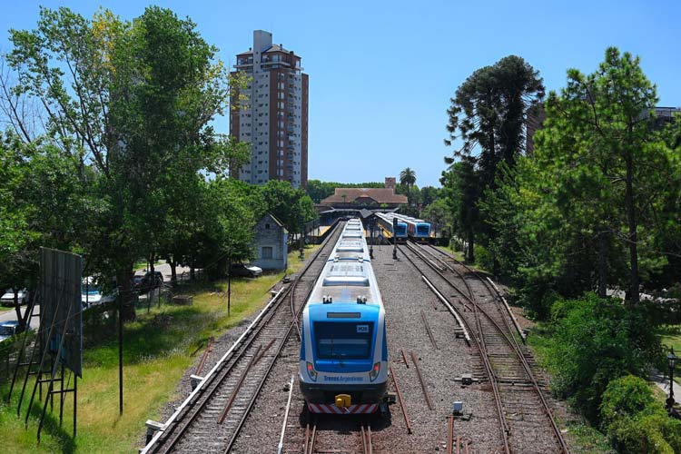 Tigre advierte que otro corte del tren volverá a golpear al turismo y al comercio local