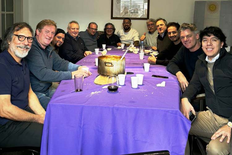 La Libertad Avanza reunió a dirigentes de la Primera Sección en Vicente López por el Día de la Independencia