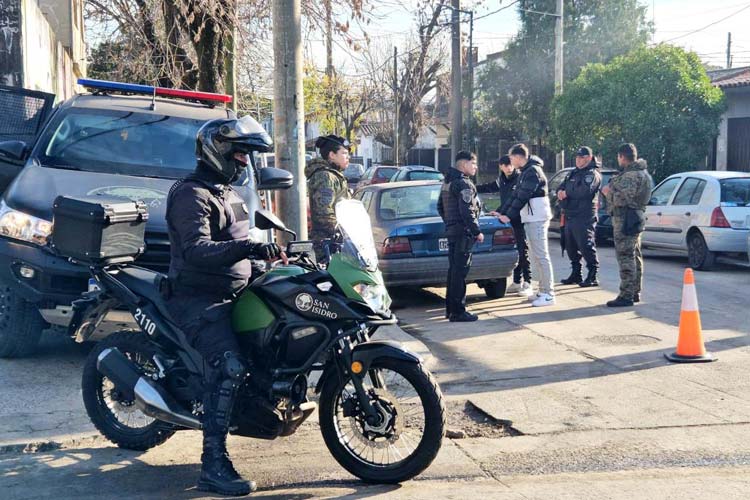 San Isidro reforzó los operativos en La Cava: 75 detenidos y avances en causas por armas y narcotráfico San Isidro reforzó los operativos en La Cava: 75 detenidos y avances en causas por armas y narcotráfico