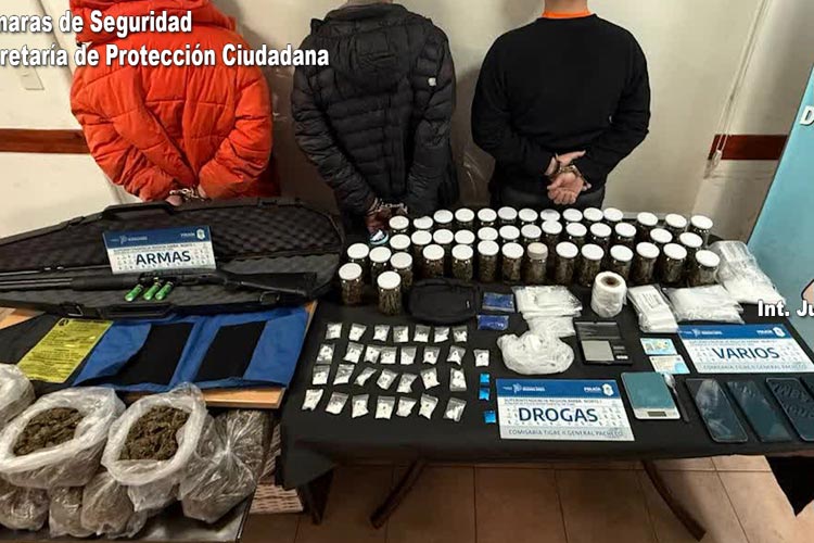 Las Tunas: desbaratan una banda narco y detienen a tres personas tras dos allanamientos