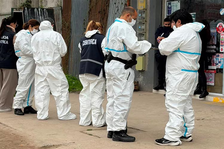 Escobar: una discusión por un trabajo de herrería terminó con dos muertos en una carnicería