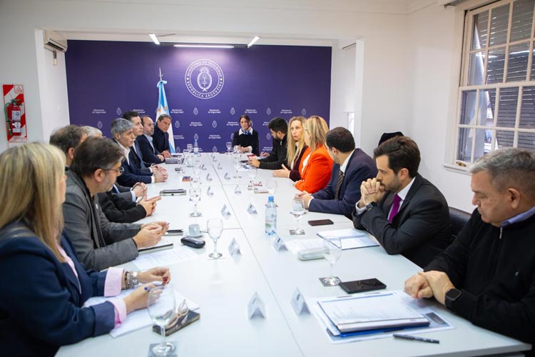 Provincia de Buenos Aires y Nación avanzan en el operativo por la visita de León XIV