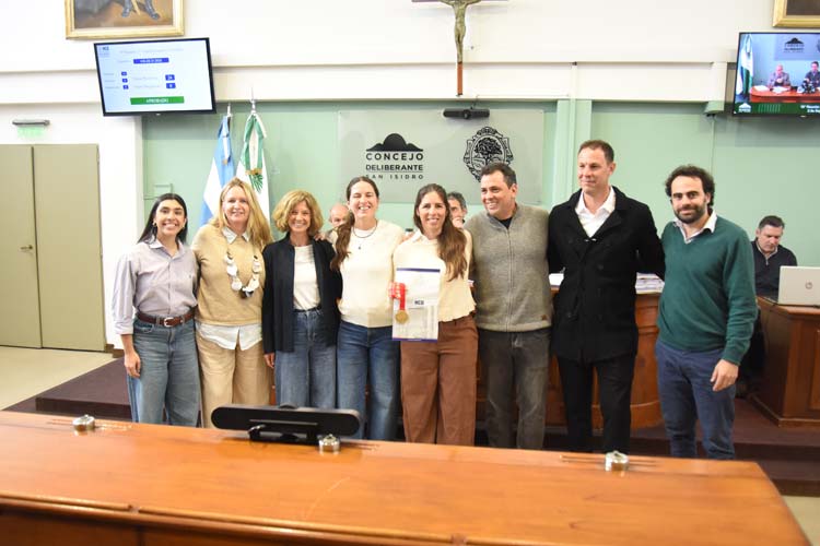 El HCD de San Isidro reconoció a Las Leonas y aprobó capacitación en RCP para el Baby Fútbol