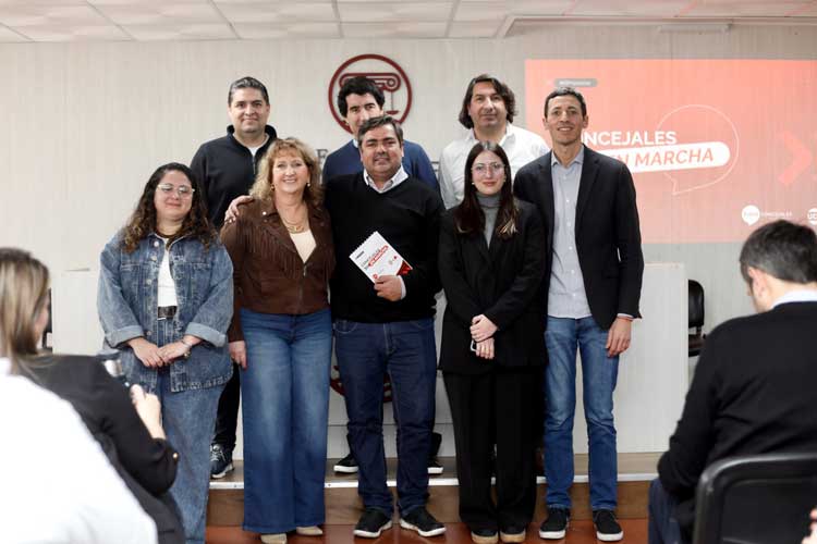 La UCR bonaerense busca recuperar fuerza territorial y ya tiene un nuevo espacio para sus concejales
