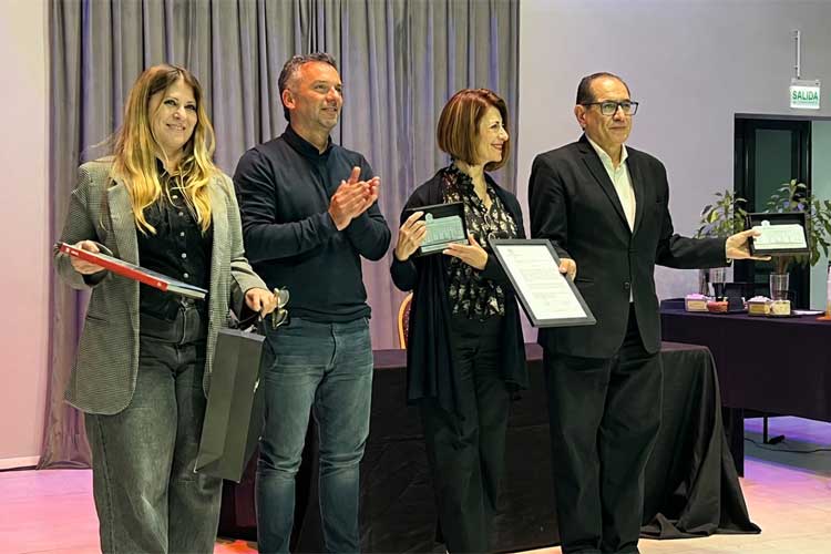 Tigre: el Concejo Deliberante reconoció a los campeones mundiales de Tango Pista Seniors