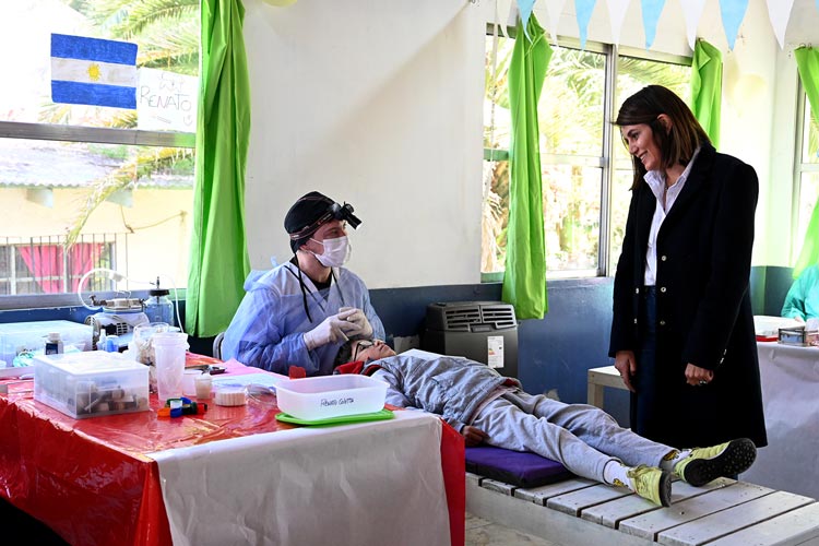 Tigre lleva atención odontológica a las escuelas del Delta con el programa Sonríe Tigre