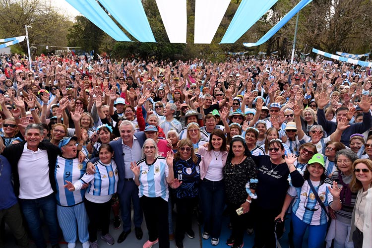 Tigre celebró el Día del Jubilado con un encuentro multitudinario en Rincón de Milberg