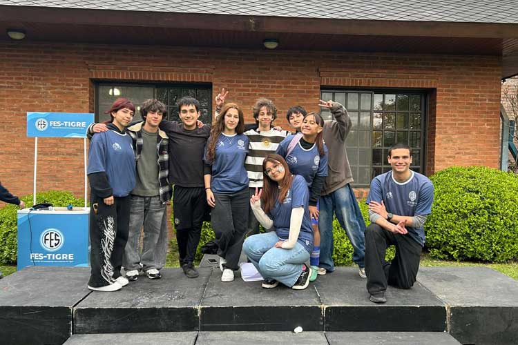 Más de mil estudiantes de Tigre celebraron su día y renovaron las autoridades de la FES Más de mil estudiantes de Tigre celebraron su día y renovaron las autoridades de la FES