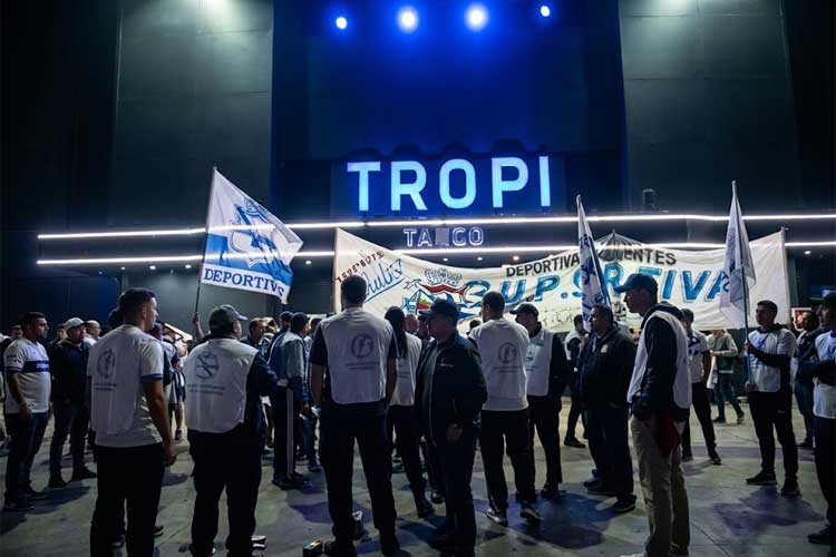 Tropitango: trabajadores de seguridad protestaron por salarios y condiciones laborales