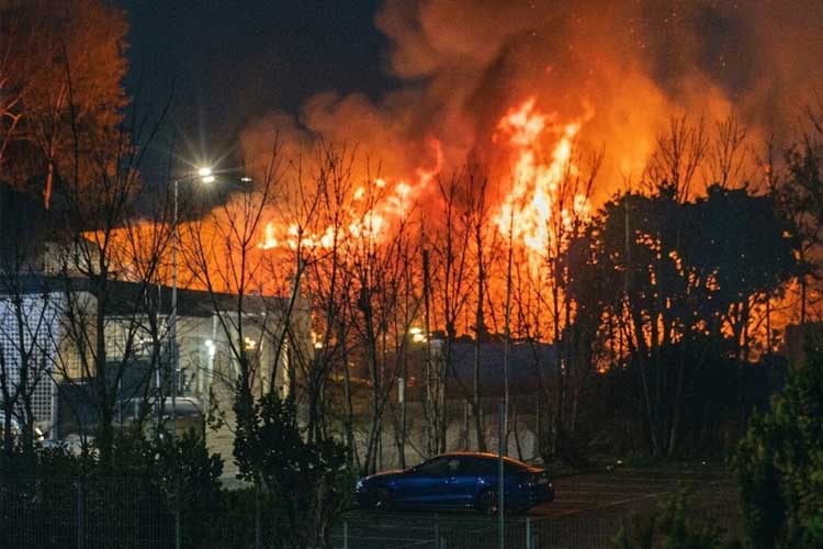 Incendio en el Club Náutico Olivos: el fuego fue controlado y no hubo heridos