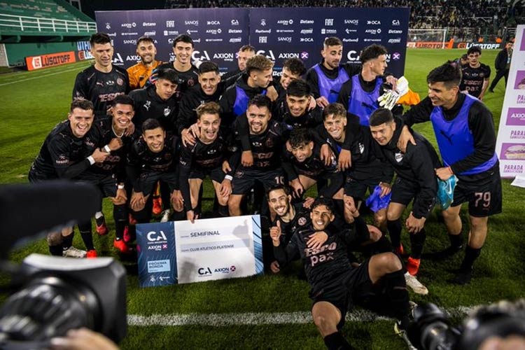 Platense eliminó a Estudiantes con un gol sobre el final y se metió en semifinales