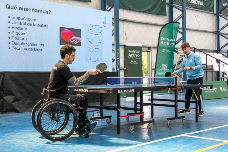 San Isidro reunió a 370 profesores en el primer Congreso de Deporte Adaptado