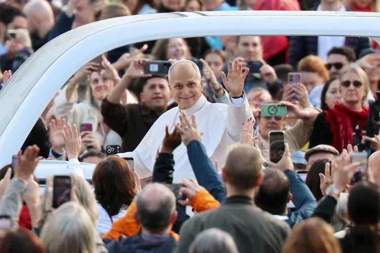 El papa León XIV llegará a la Argentina: la agenda completa y los feriados